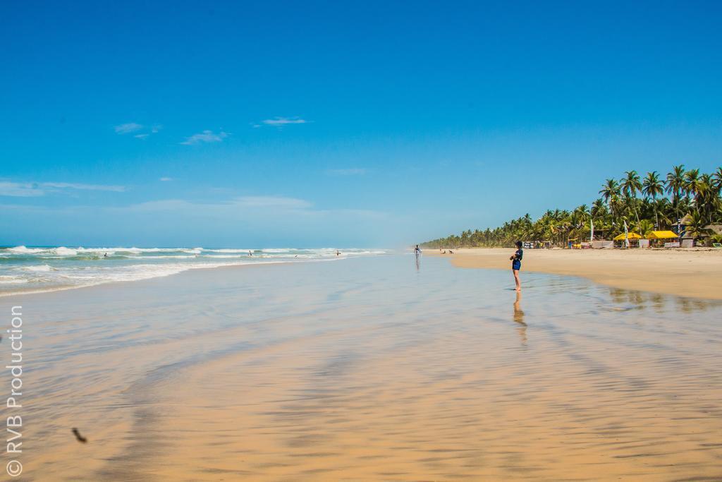 Kame Surf Camp Hotel Assinie Buitenkant foto